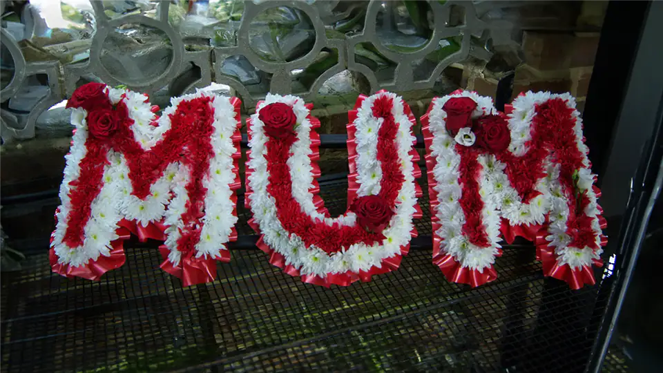 Mum funeral flowers